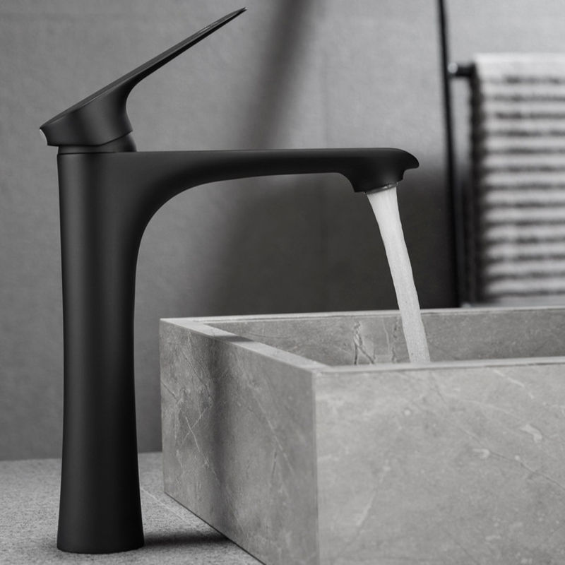 Van het het Gaten Enige Handvat van het messingsschip de Enige Kraan van de het Bassinmixer in het Grijs van Chrome Matte Black